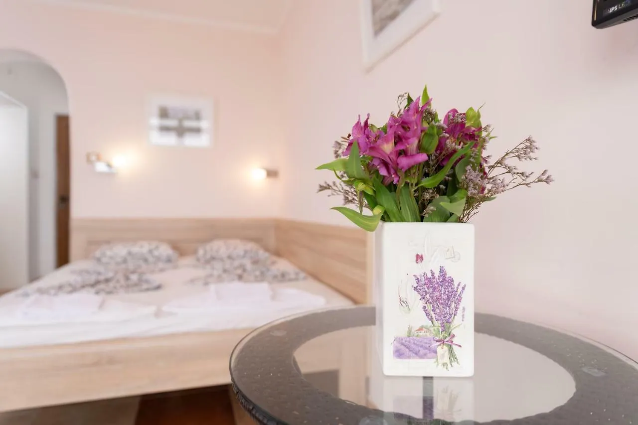 Sozopol Seaside Apartment